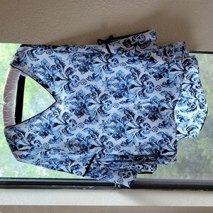 WHBM multi blue floral flowing Hi-Lo tunic with mid- length bell sleeves